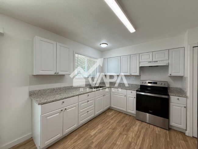 Foto del edificio - 7318 Glen Trail