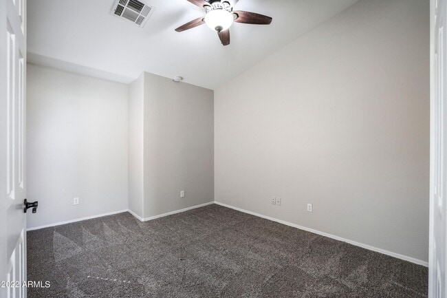 Building Photo - 16462 W Sandra Ln