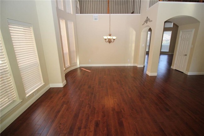 Foto del edificio - 1126 Arbor Park Dr