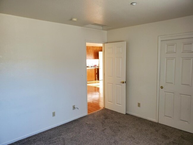 BEDROOM WITH WALK IN CLOSET - 16245 Keith Way