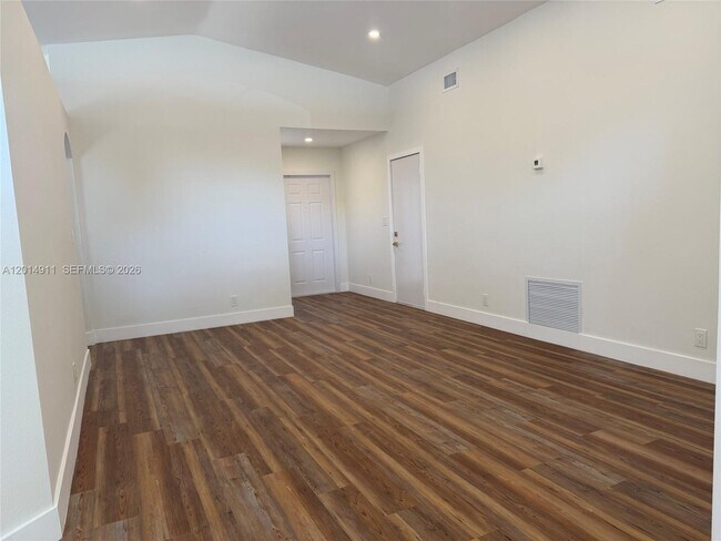 Foto del edificio - 8113 SW 157th Ct