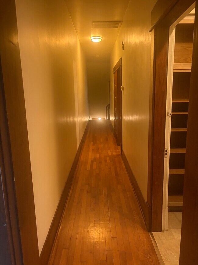 Foto del edificio - 316 Buttles Ave