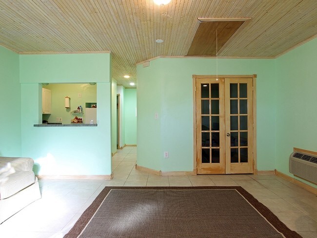 Diseño de interior - 4004 N Us Highway 1