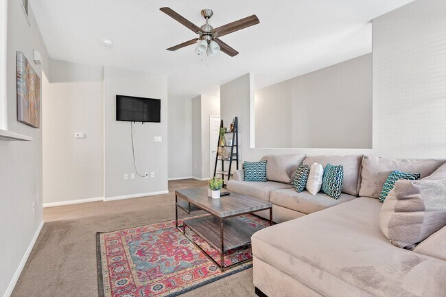 Foto del edificio - South Las Vegas Full Furnished Condo