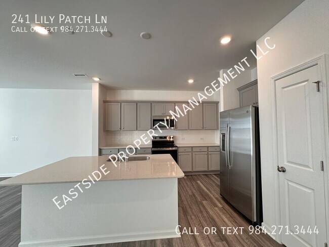 Building Photo - 241 Lily Patch Ln