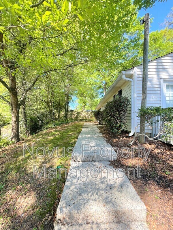 Foto del edificio - 155 Bowen St