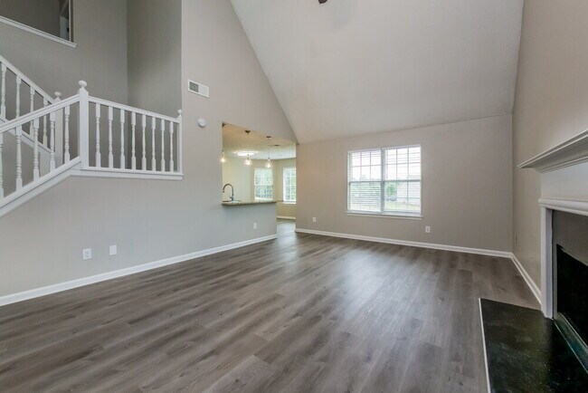 Foto del edificio - 204 Biltmore Way