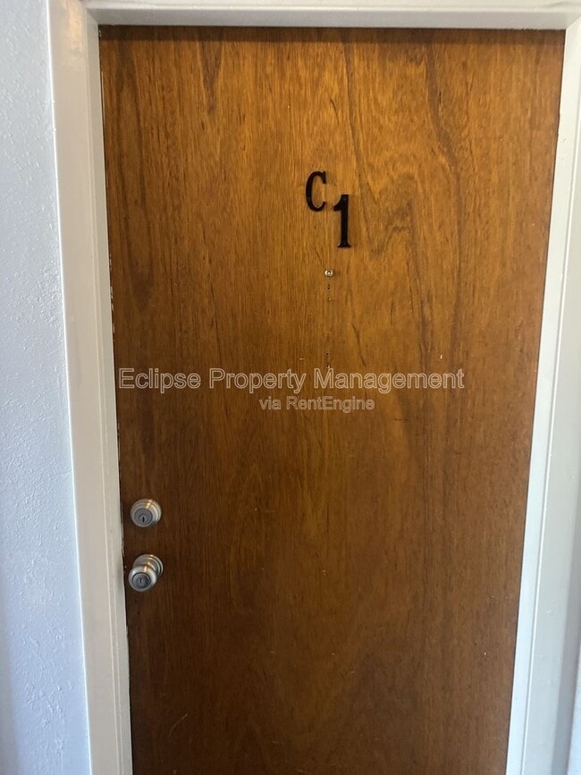 Foto del edificio - 502 Bell Ct