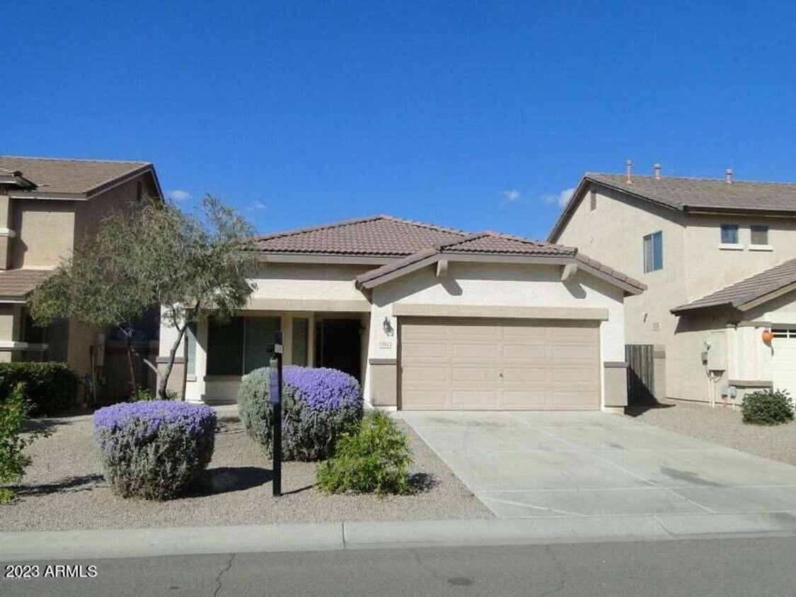 Primary Photo - Great Home in Pecan Creek North!