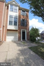 Building Photo - 11799 Valley Ridge Cir