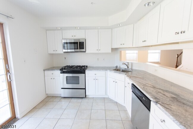 Foto del edificio - 49 Cornerstone Ln