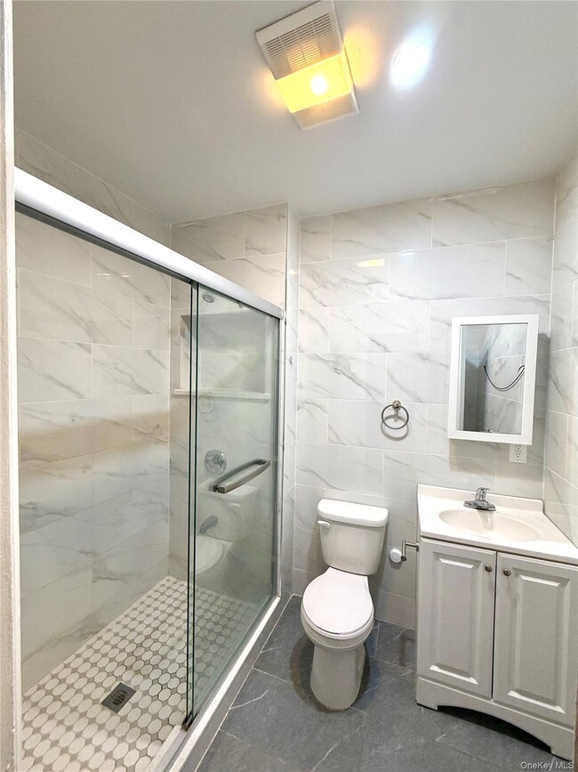 Foto del edificio - 30-06 85th St