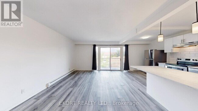 Photo du bâtiment - 149-149 N Park St
