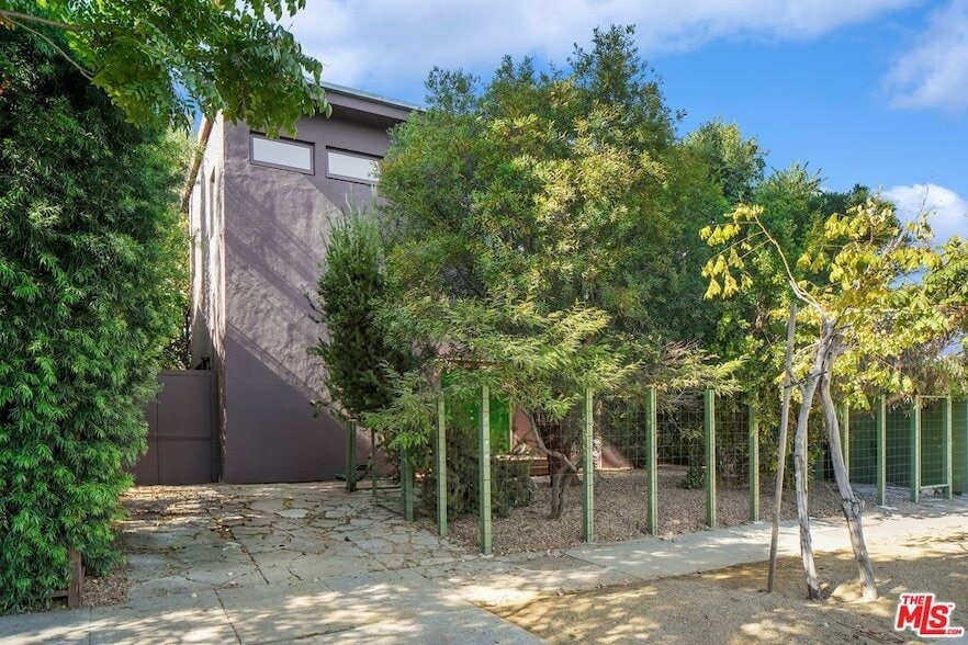 Photo - 2311 Louella Avenue Unit