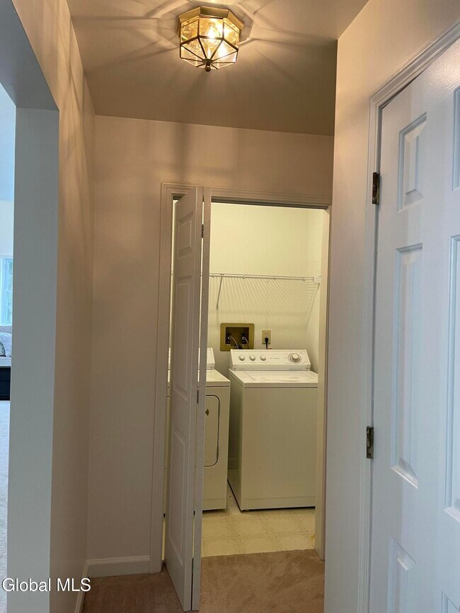 Foto del edificio - 7318 Vic Ct