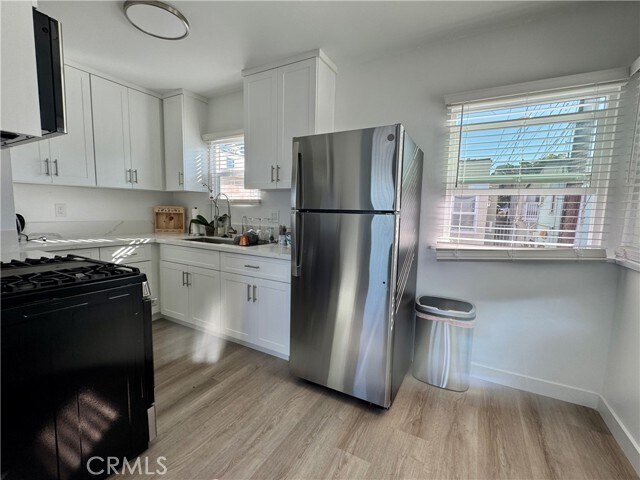 Foto del edificio - 908 Manhattan Ave