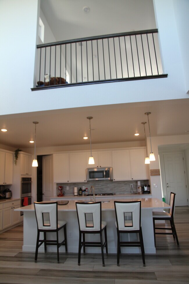 Foto del edificio - 2985 Furthermore Ln