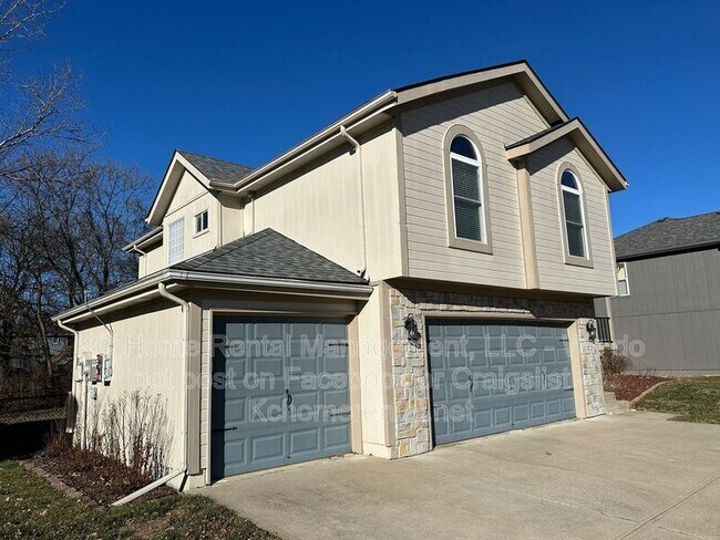 Foto del edificio - 224 S Huntsman Blvd