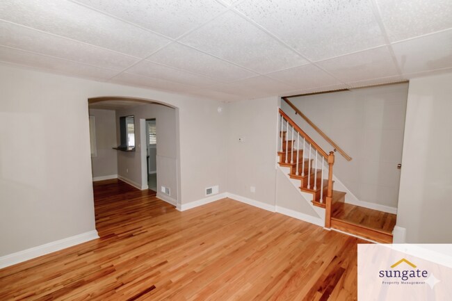 Foto del edificio - 3427 North Point Rd