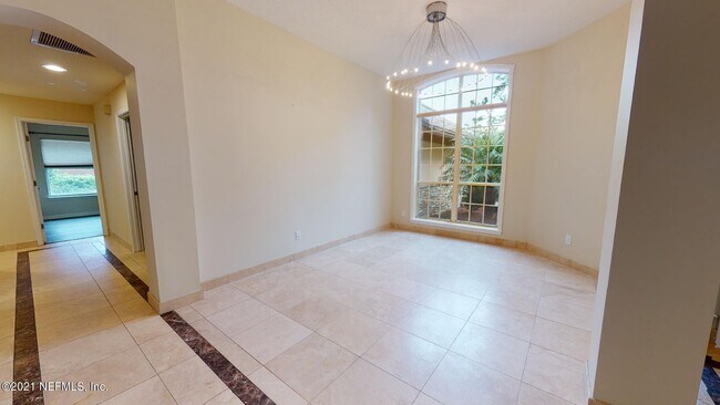Foto del edificio - 7911 Vineyard Lake Rd N