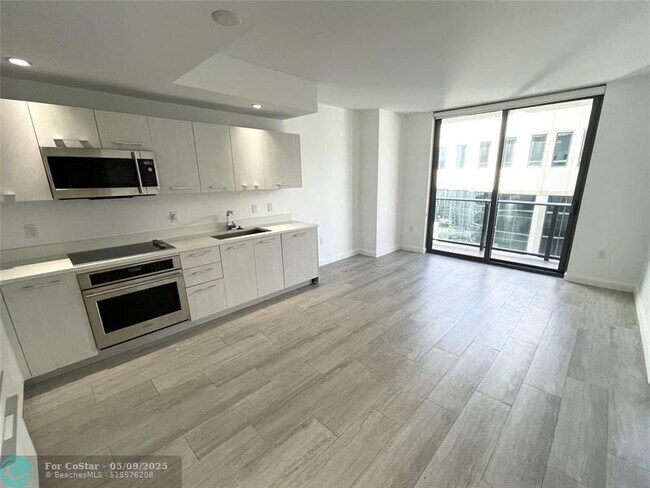 Foto del edificio - 55 SW 9th St