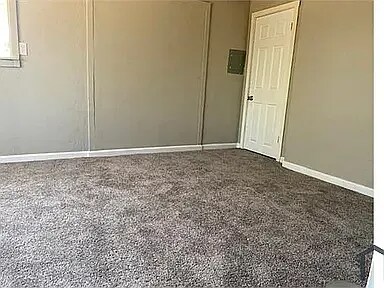 Foto del edificio - 212 W Blacklidge Dr