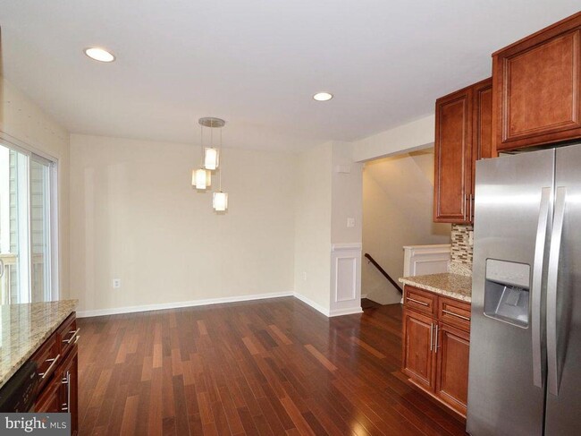 Foto del edificio - 20387 Kenilworth Terrace