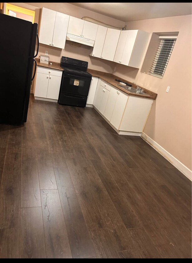 Photo principale - 7056 149 St