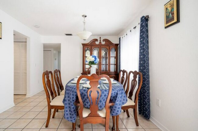 Dining room - 4017 Audubon Dr