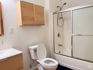 Building Photo - 3021 Van Buren Pl