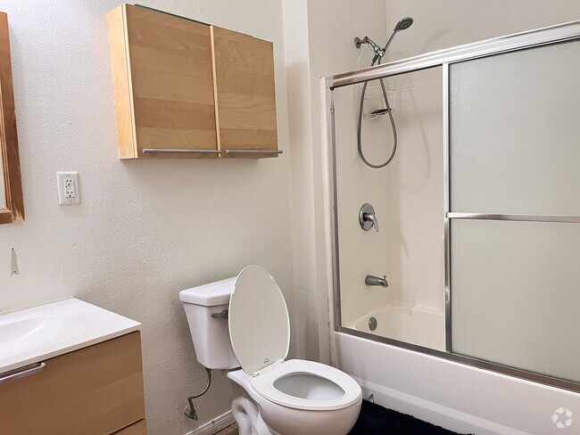 Building Photo - 3021 Van Buren Pl
