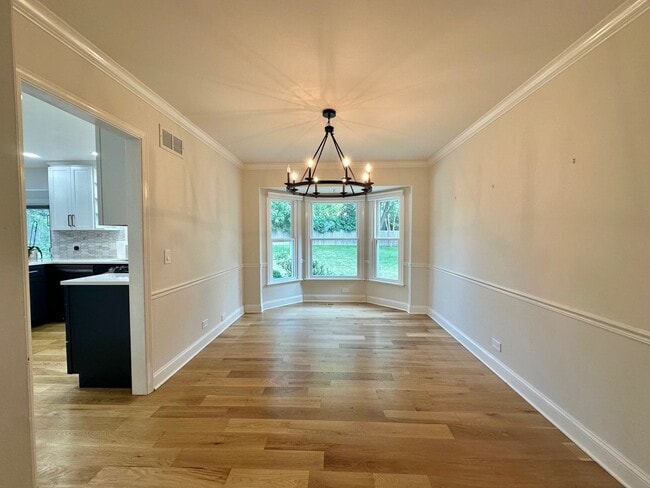 Building Photo - 1648 Dartmouth Ct