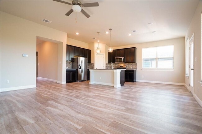 Building Photo - 4004 Promontory Point Trail