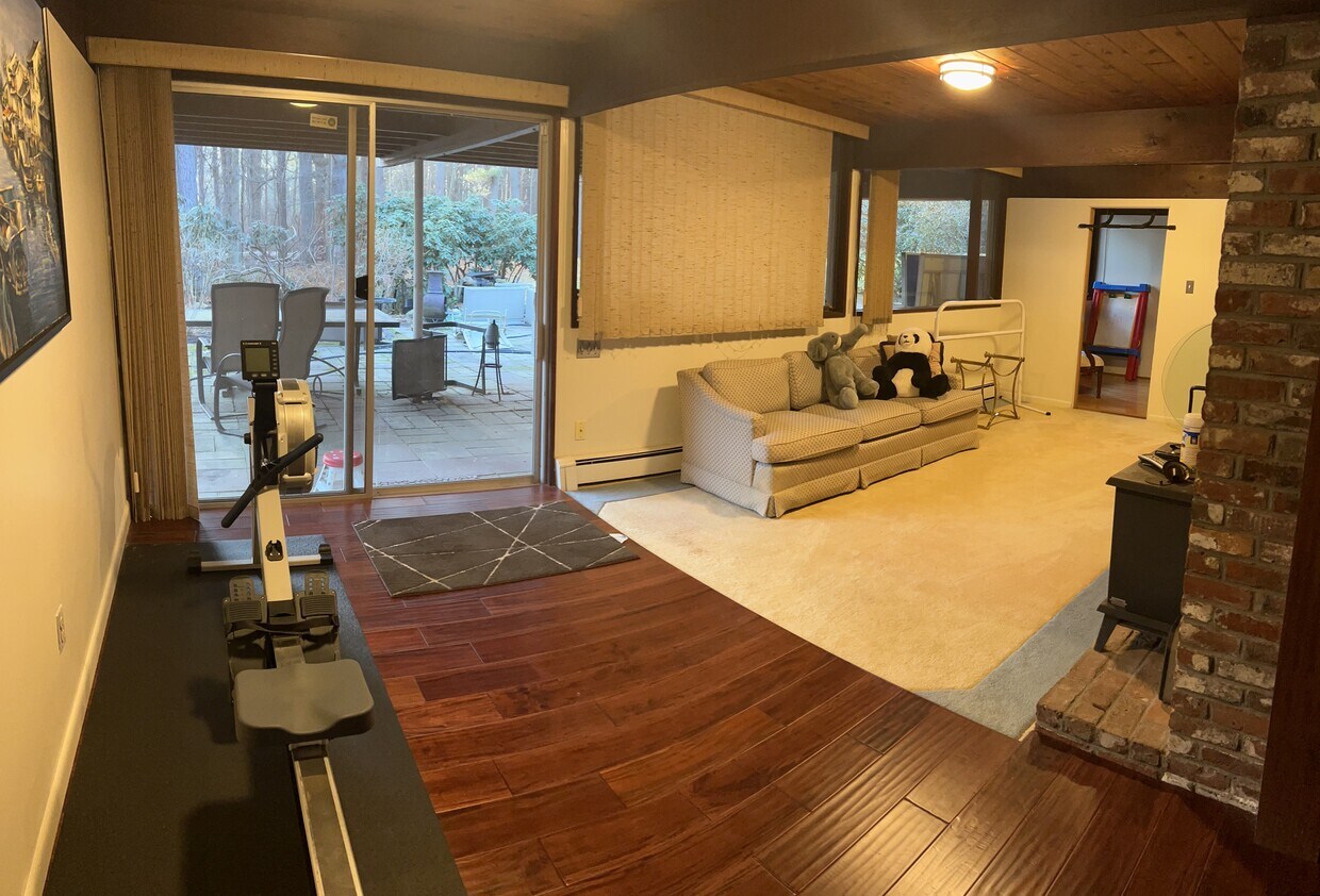 Foto principal - 10 Winthrop Cir