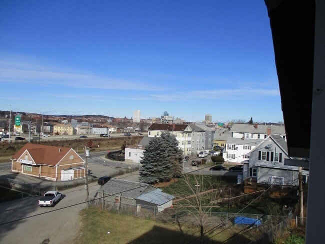 Building Photo - 4 South Harlem Street