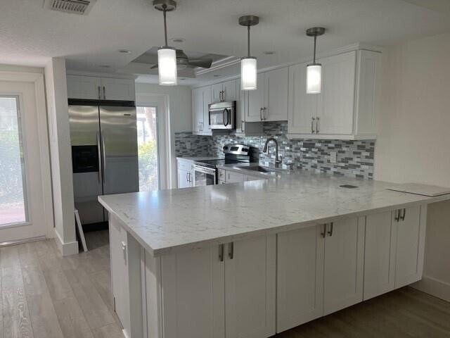 Foto del edificio - 2731 NE 14th Street Causeway