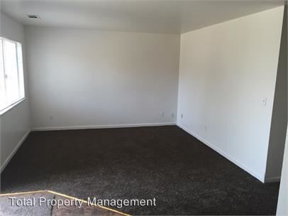 Foto del edificio - 3 br, 1 bath House - 1198 S. Vetter Dr.