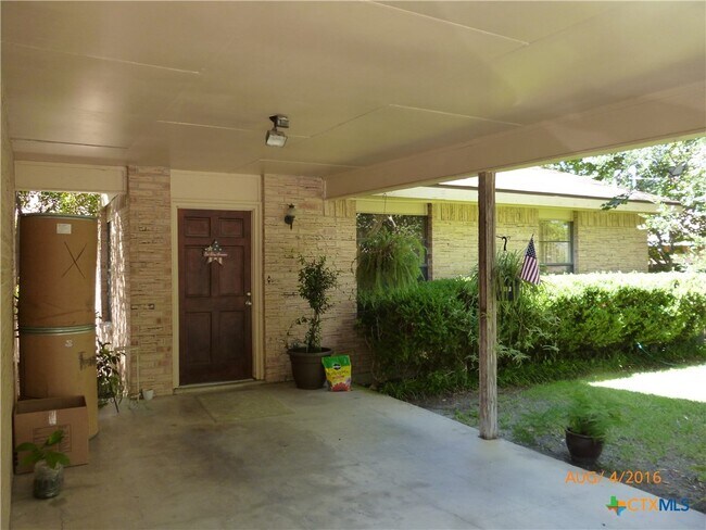 Foto del edificio - 1640 Old Marion Rd