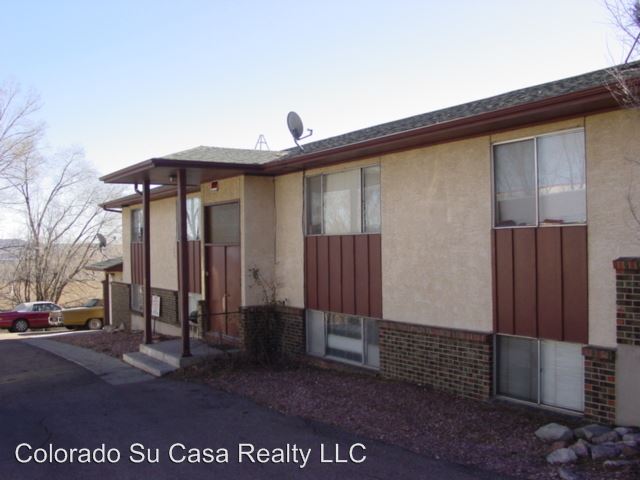 Building Photo - 2923 Straus Ln