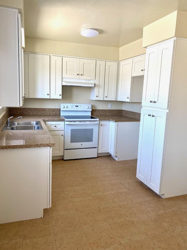 Foto del edificio - 4534 W 173rd St