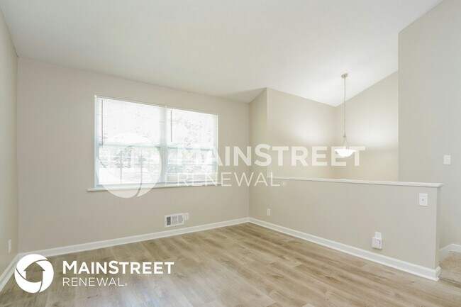 Building Photo - 2535 Kelly Lake Dr