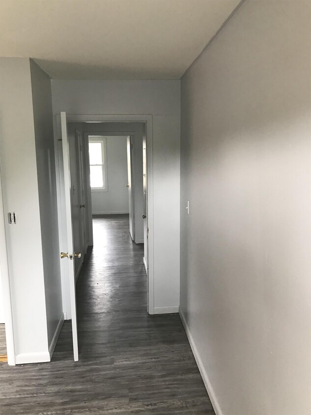 Primary Photo - 156 Mayfield Ave