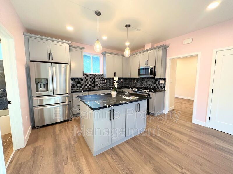 9505 Walnut St, Bellflower, CA 90706 Condo for Rent in Bellflower, CA