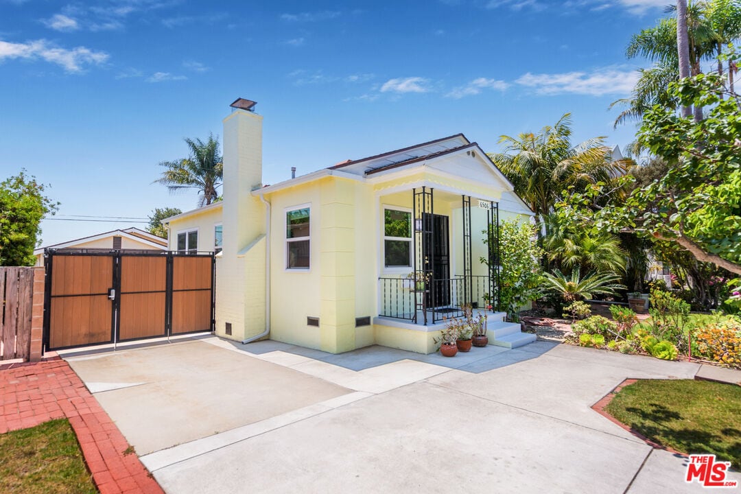 Foto principal - 6506 W 82nd St
