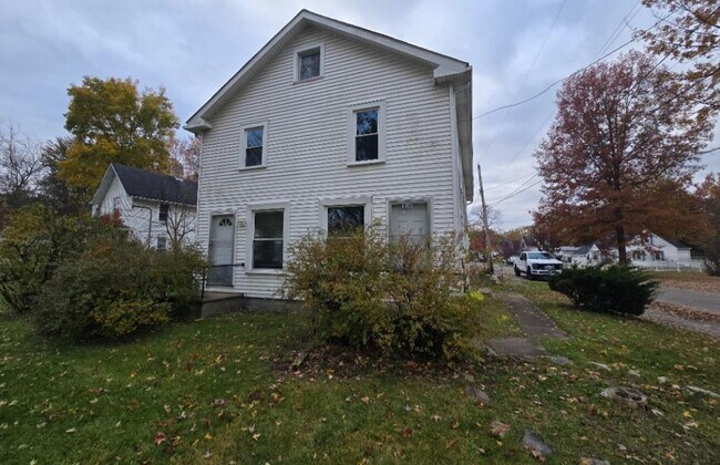 Foto del edificio - 1601 Grafton Rd