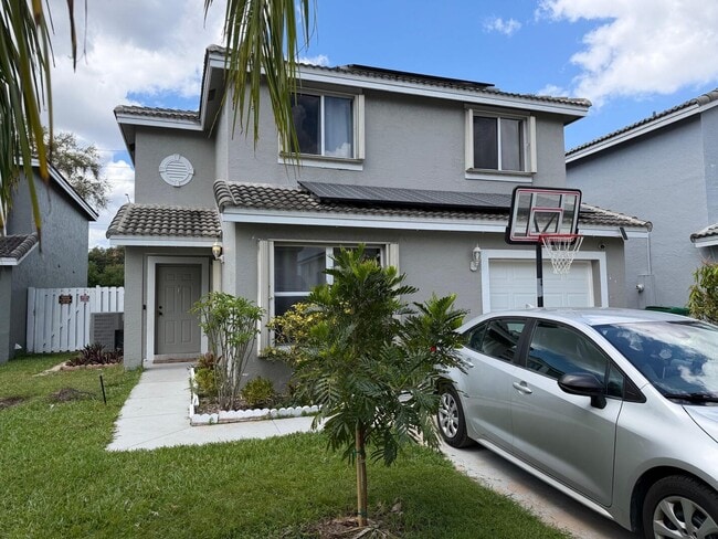 Foto del edificio - 5155 NW 87th Terrace