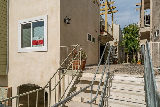 Foto del edificio - Beautiful Del Mar Condo  Beach Living in D...