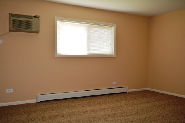 Building Photo - Aspen Ridge