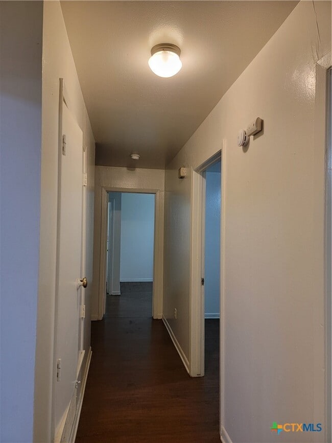 Foto del edificio - 604 S 11th St