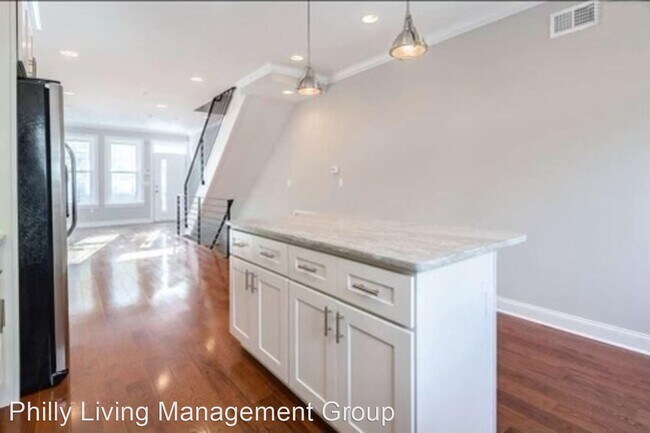Foto del edificio - 3 br, 3 bath House - 2309 Gerritt Street